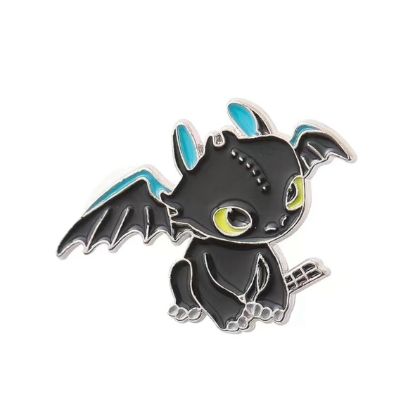 3/$15 Baby Toothless How To Train Your Dragon Enamel Pin Brooch - Picture 2 of 6